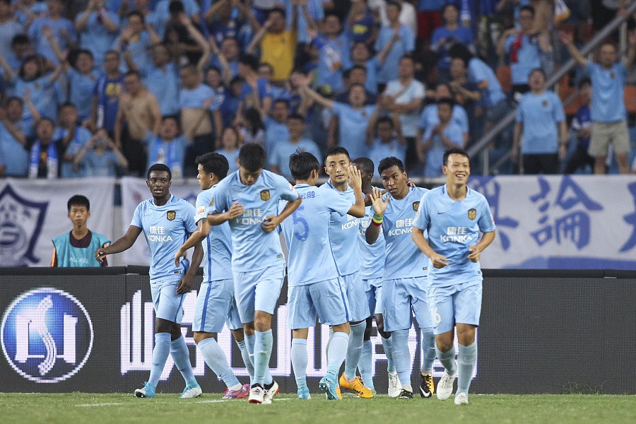 江苏苏宁击败劲敌，表现稳定有望晋级