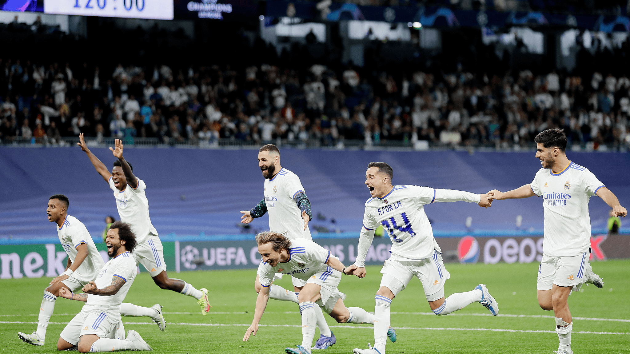 皇马横扫对手,夺取国内联赛领先 皇马横扫对手,夺取国内联赛领先