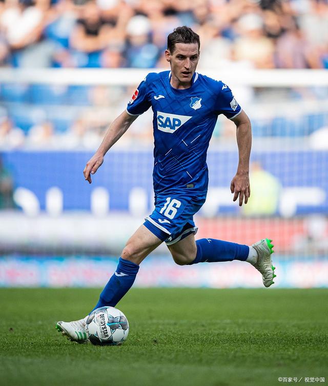 威廉希尔app-不莱梅遭遇客场溃败，寻找胜利之路仍需努力