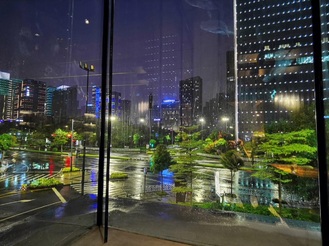 威廉希尔app-暴风雨前的宁静，谁能一飞冲天？