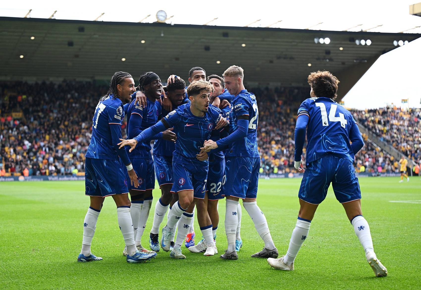 水晶宫主场迎战切尔西：蓝鹰欲擒蓝军一方