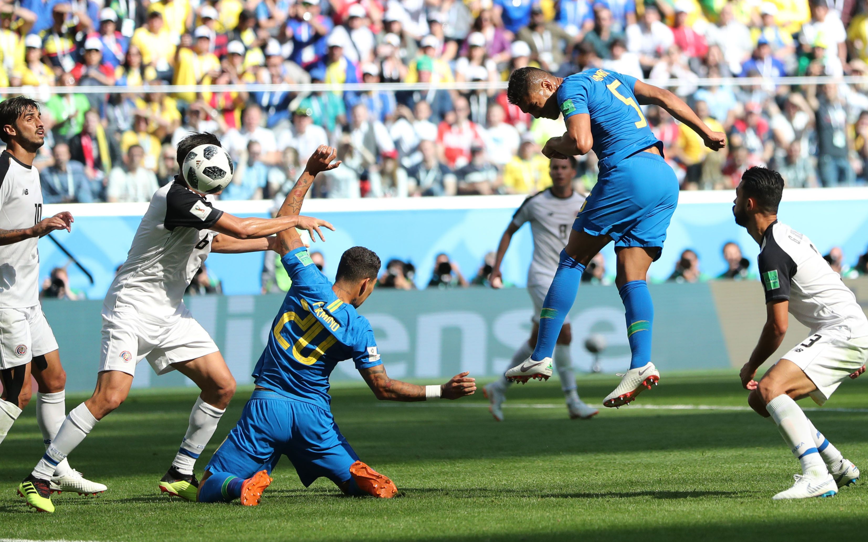 英国威廉希尔-哥斯达黎加队小将获得国家队首发