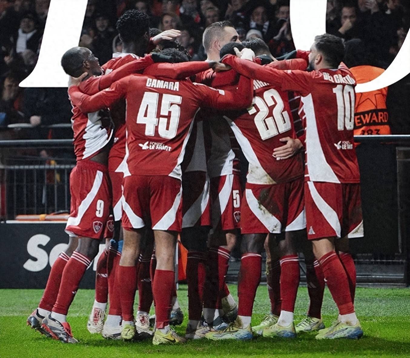 威廉希尔app-雷丁黑马逆袭，淘汰阿森纳晋级欧冠半决赛