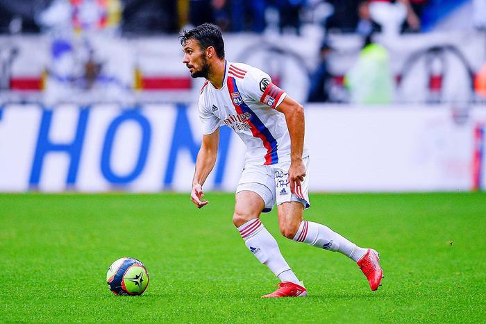 威廉希尔中文站-维罗纳备受挑战，主场努力保住积分