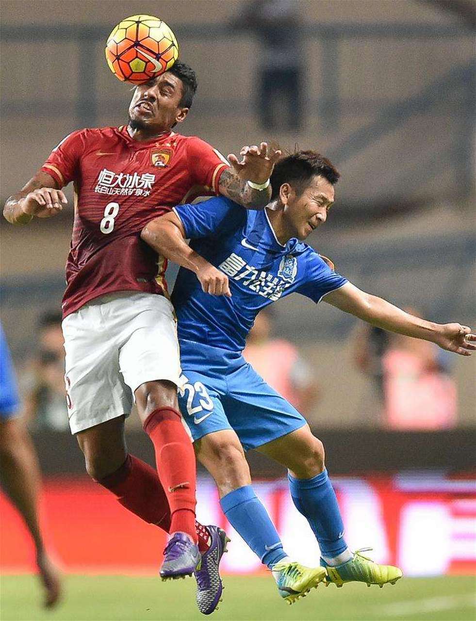 英国威廉希尔-富力击败恒大，赛场上的对决