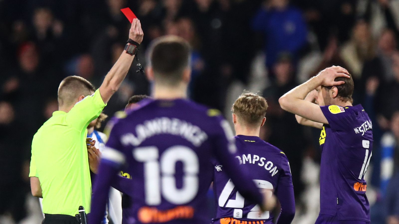 威廉希尔app-伯明翰城全队发力，主场逆转成功保住三分