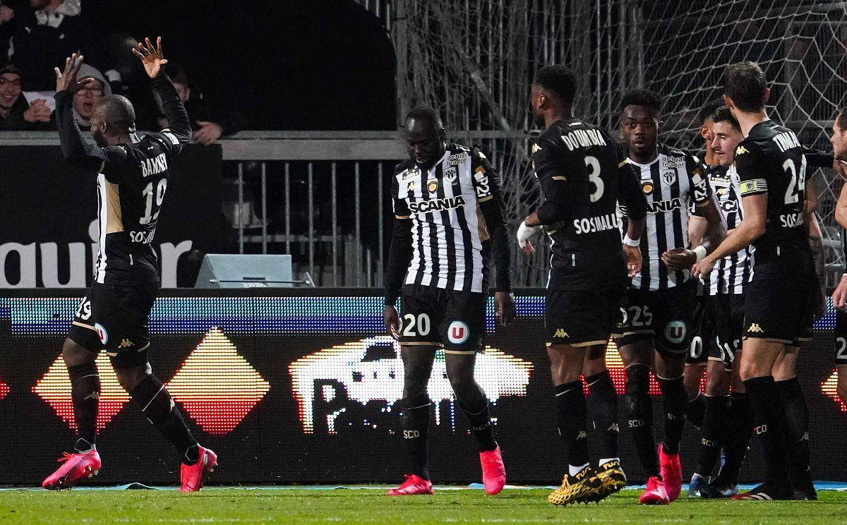 威廉希尔中文站-圣埃蒂安客场战平，稳健防守手段堪称典范