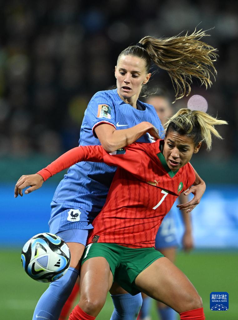 英国威廉希尔-希腊女足队再创历史，晋级决赛