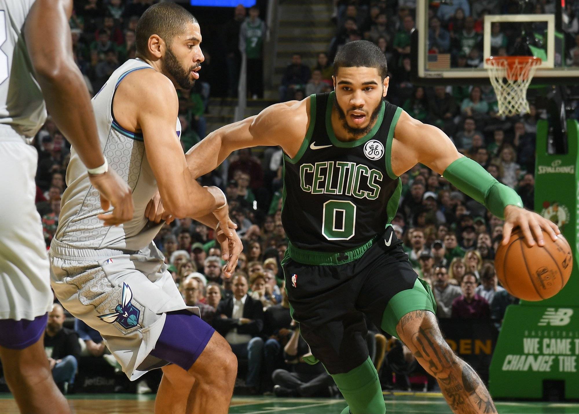 步行者队球员伤愈复出迎来胜利