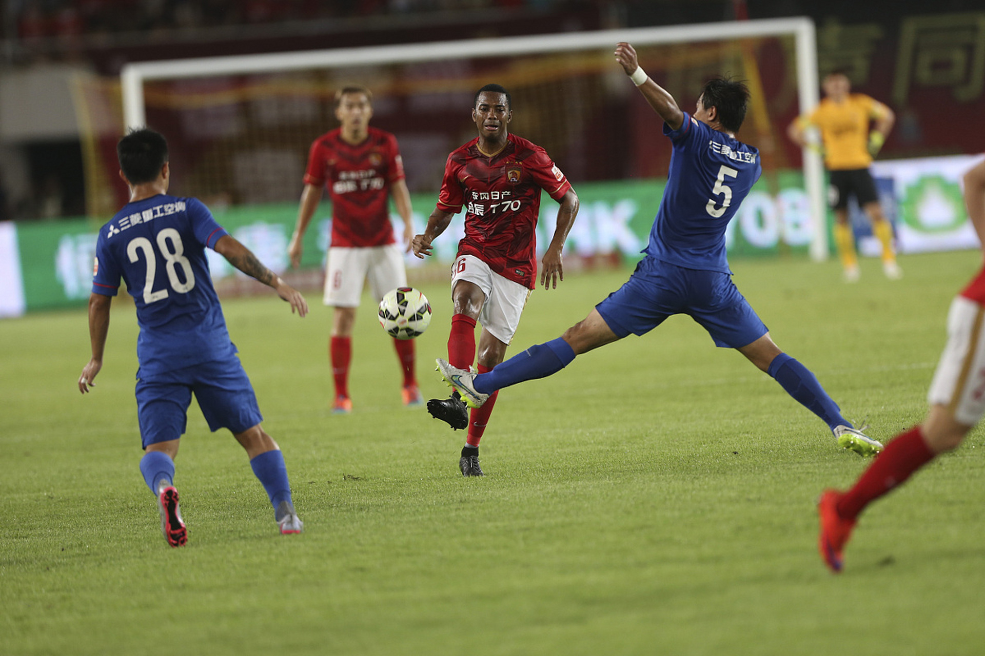 威廉希尔app-萨索洛主场遭遇连败状态不佳