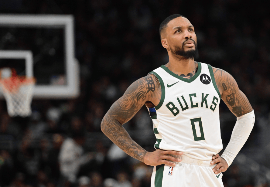 开拓者主场大胜骑士,利拉德再次成为MVP级别存在 开拓者主场大胜骑士,利拉德再次成为MVP级别存在