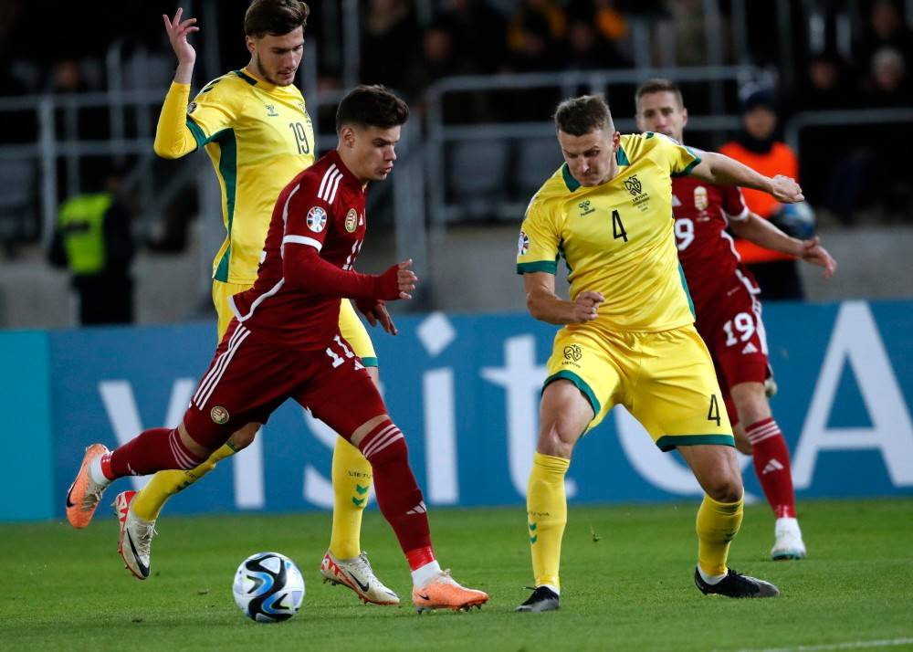 英国威廉希尔-精彩回顾：欧国联半决赛惊心动魄