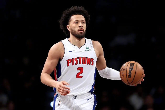 活塞队新援迅速融入球队战绩稳定