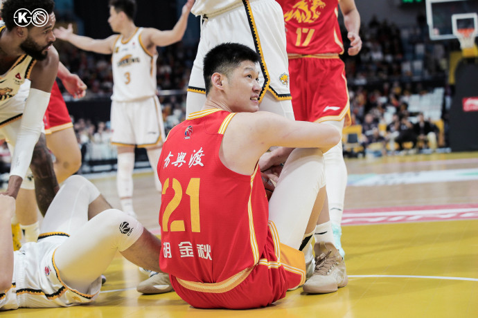 威廉希尔app-广厦队受伤球员增加，战力大幅下滑