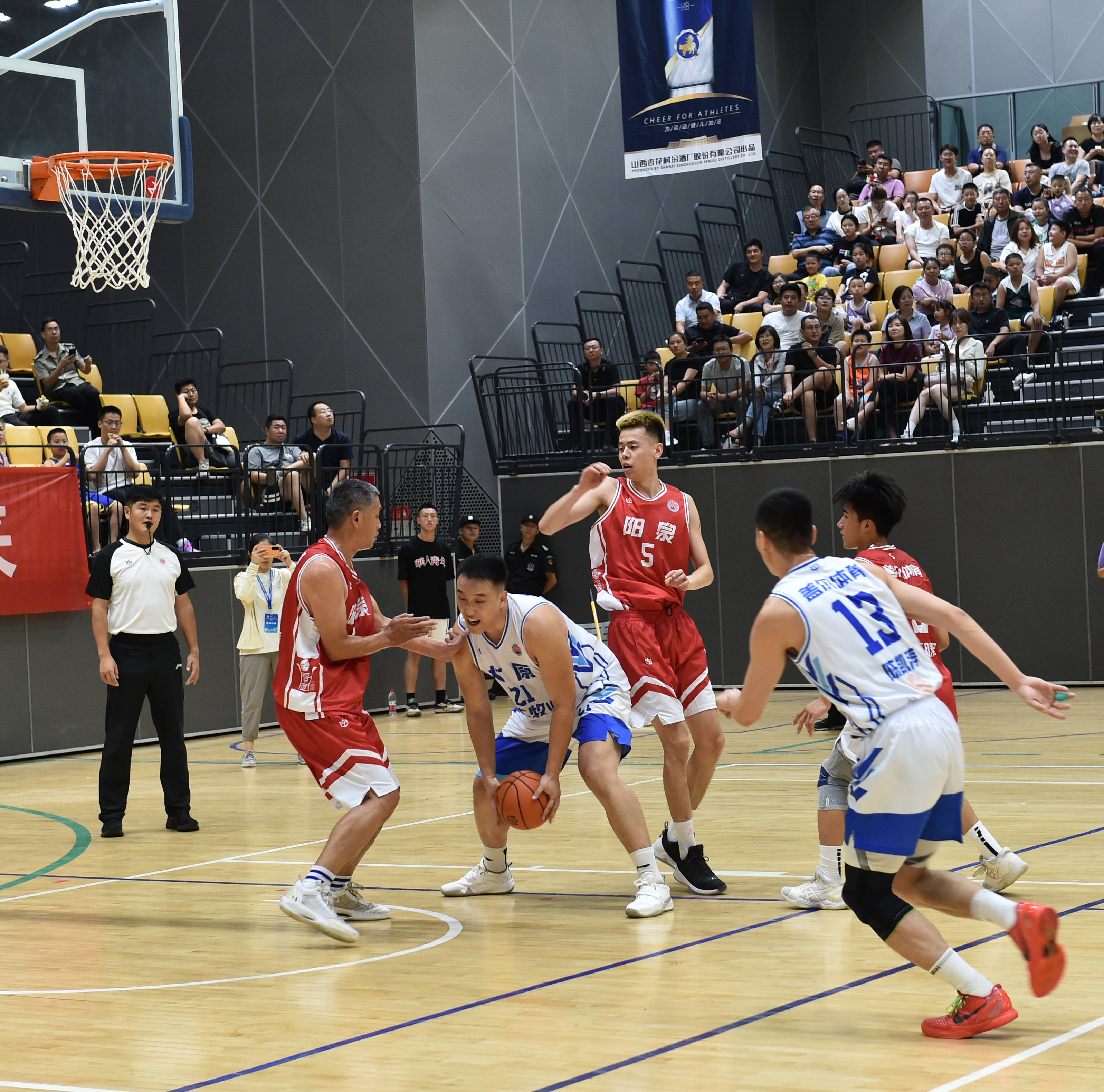 威廉希尔app-精彩篮球赛事为球迷奉献一场视觉盛宴