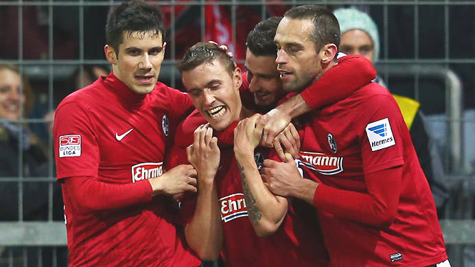 门兴银行球场亮相里尔对阵南特