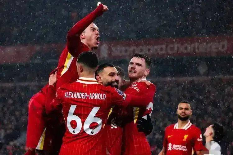 热刺主场惜败曼联，球队状态低迷