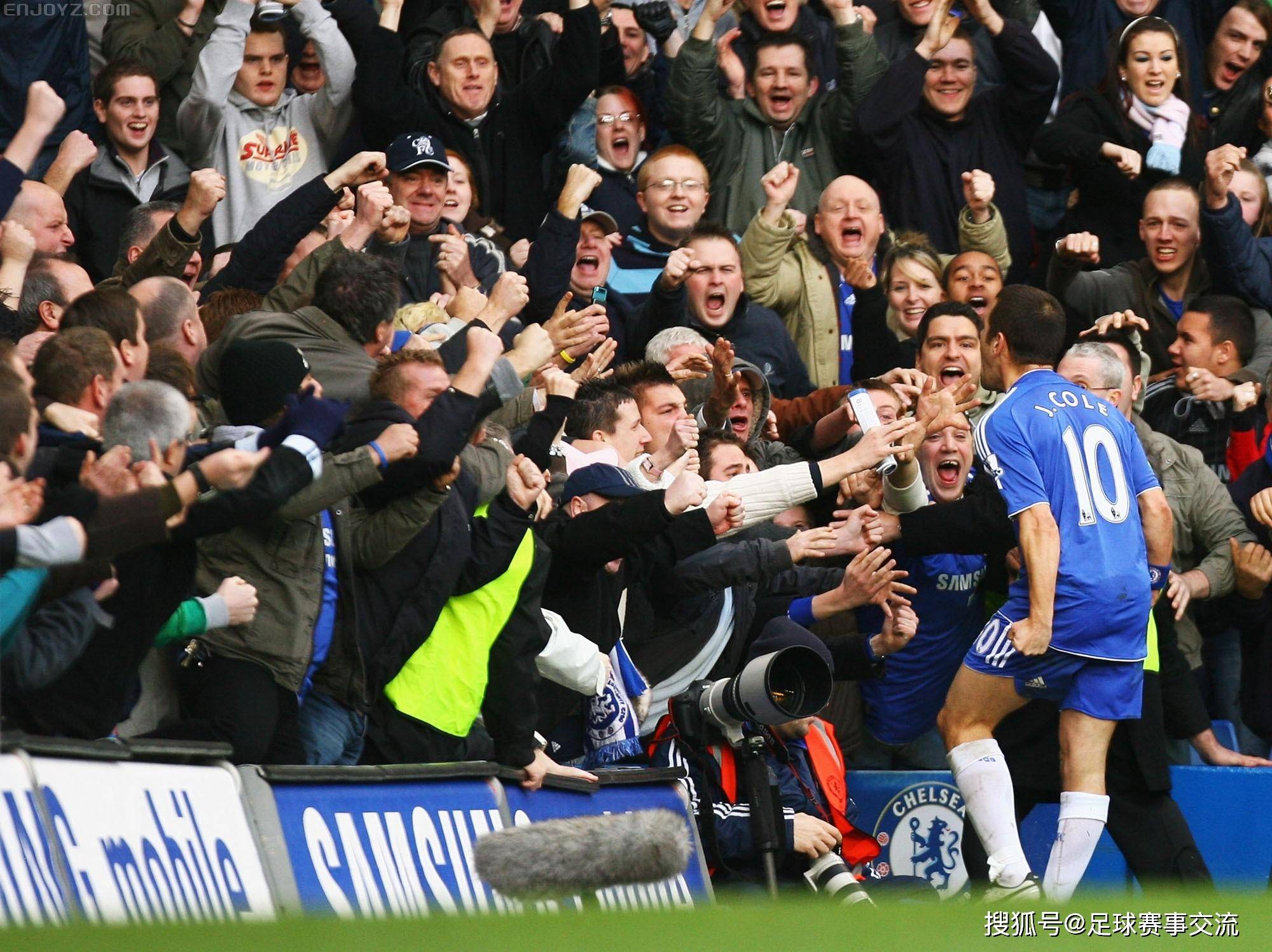 英国威廉希尔-足球赛事中一幕幕惊心动魄的比拼