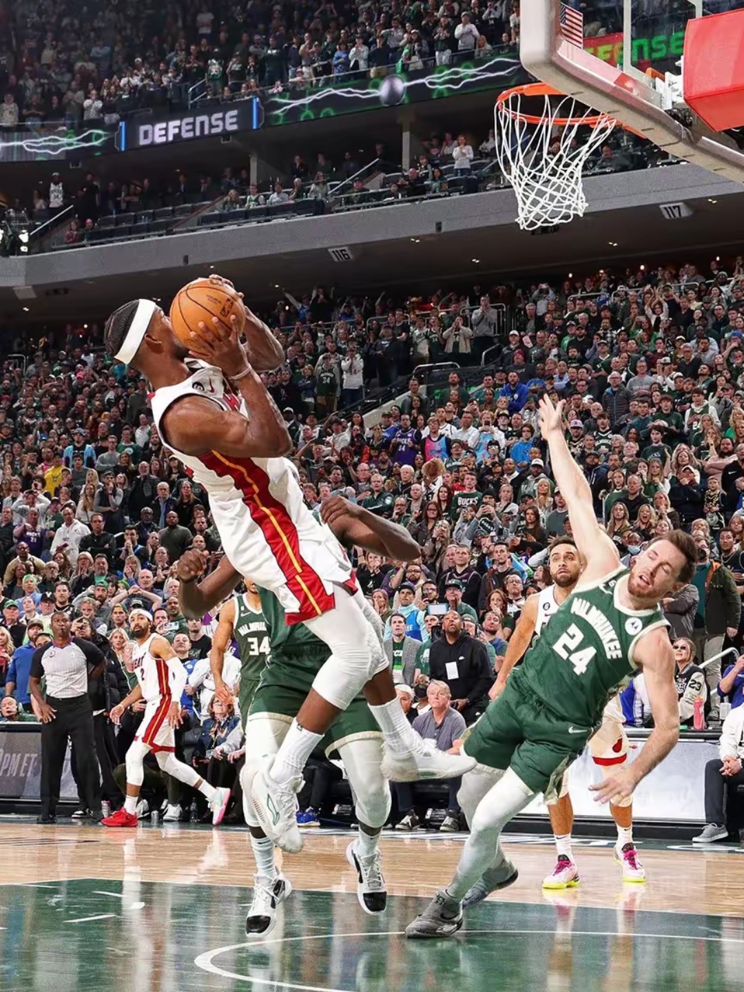 热火僵持战马刺，巴特勒无冕王实力屏蔽对手得分