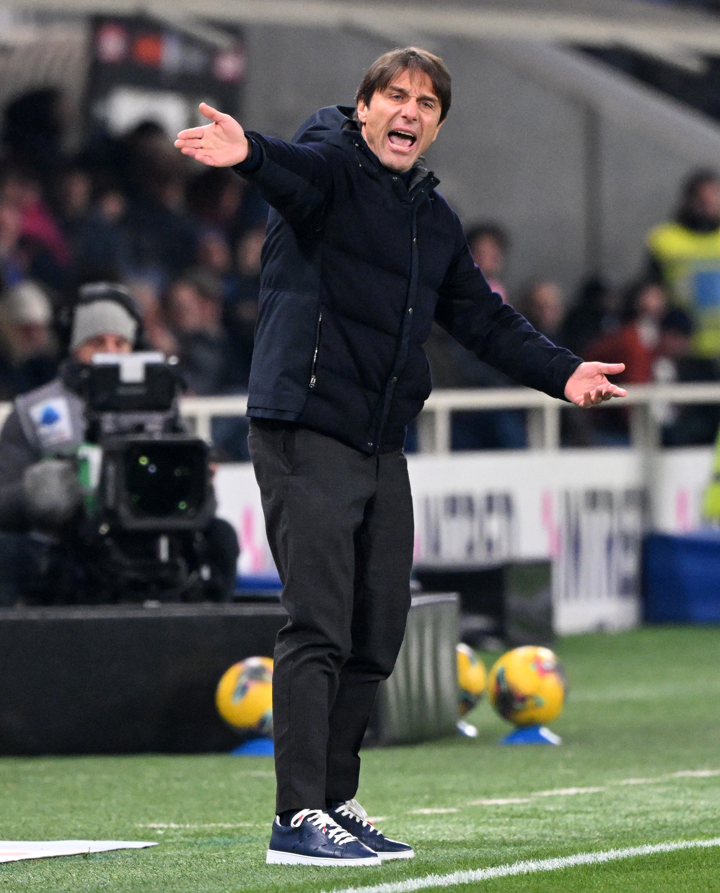 那不勒斯主场2-0击败桑普多利亚