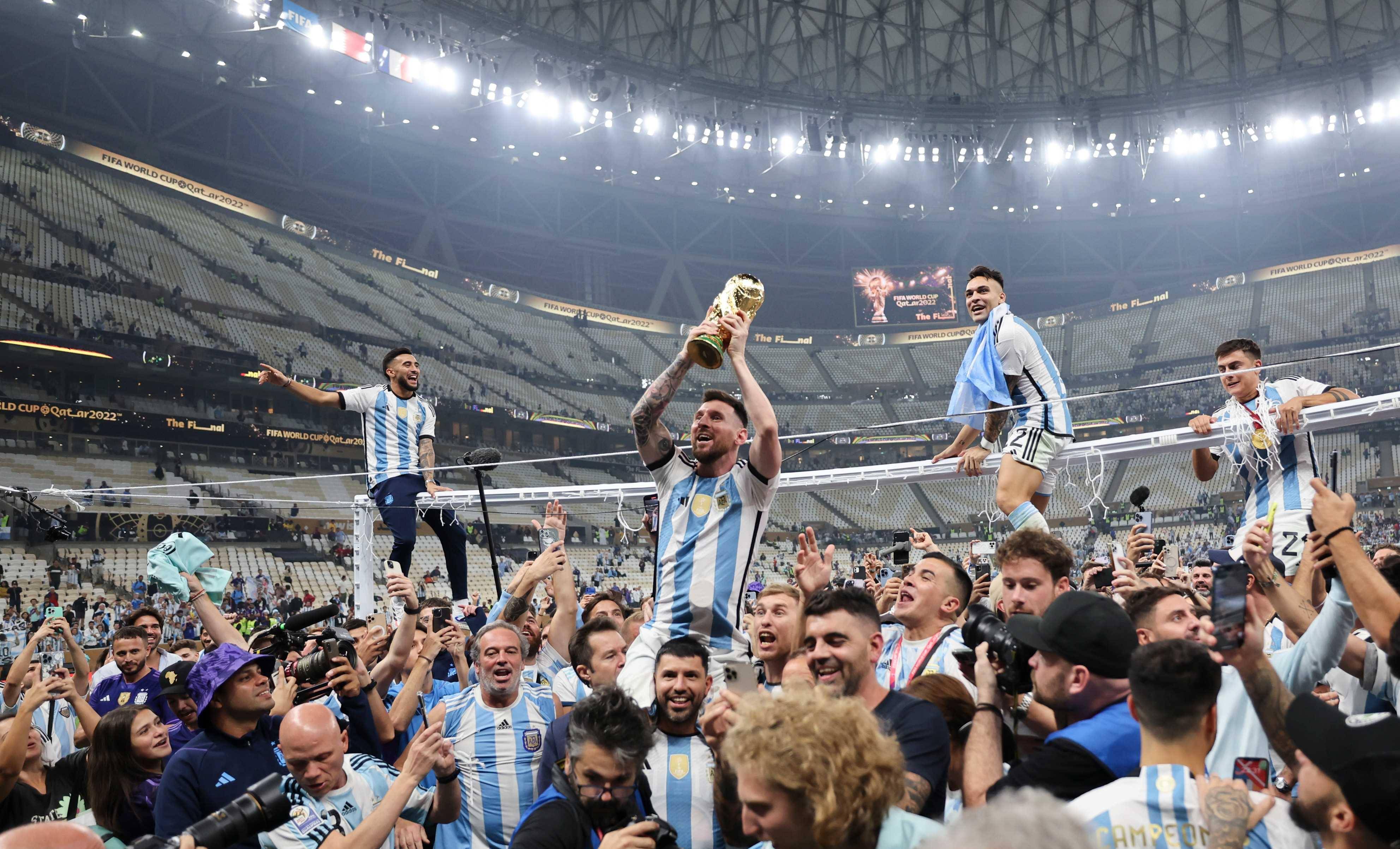 亚洲足球实力对垒，冠军归属引人瞩目