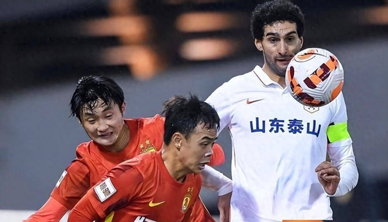 威廉希尔中文站-上港客场不敌鲁能,奥斯卡传射但未能帮助球队逆转比分