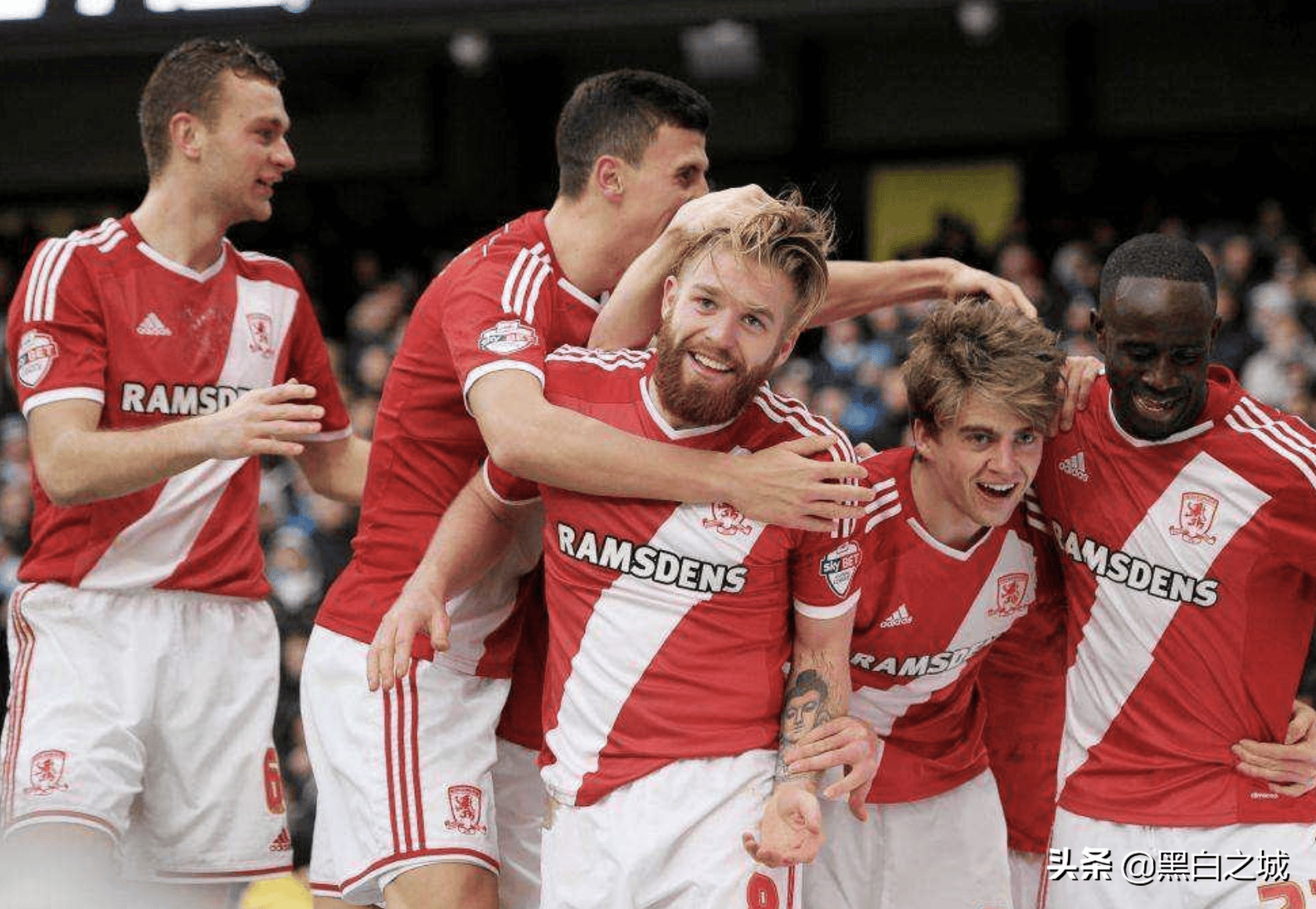 利兹联被西汉姆联绝杀，惜败球场，积分保持不变