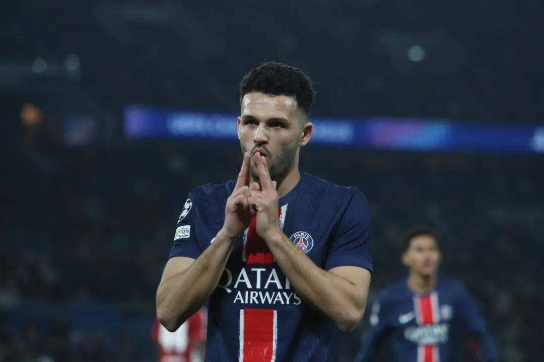 巴黎圣日耳曼险胜晋级欧冠16强 巴黎圣日耳曼险胜晋级欧冠16强