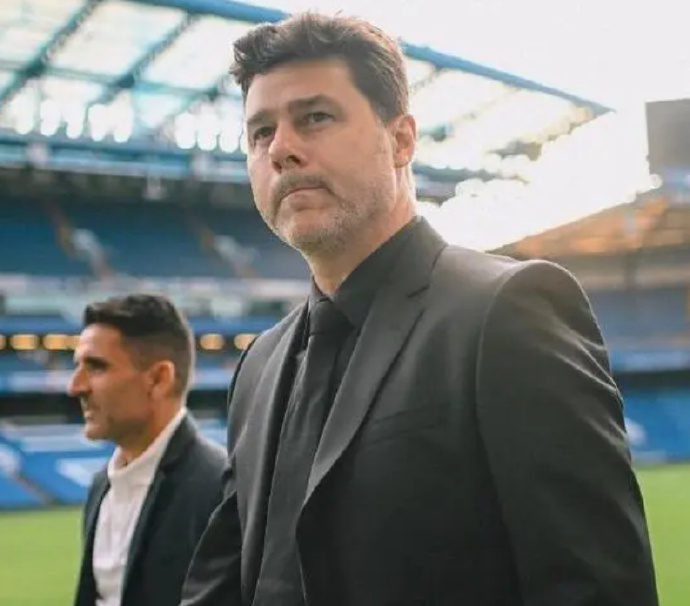 威廉希尔app-切尔西主帅因战绩不佳遭炒鱿鱼，球队正在寻找接班人