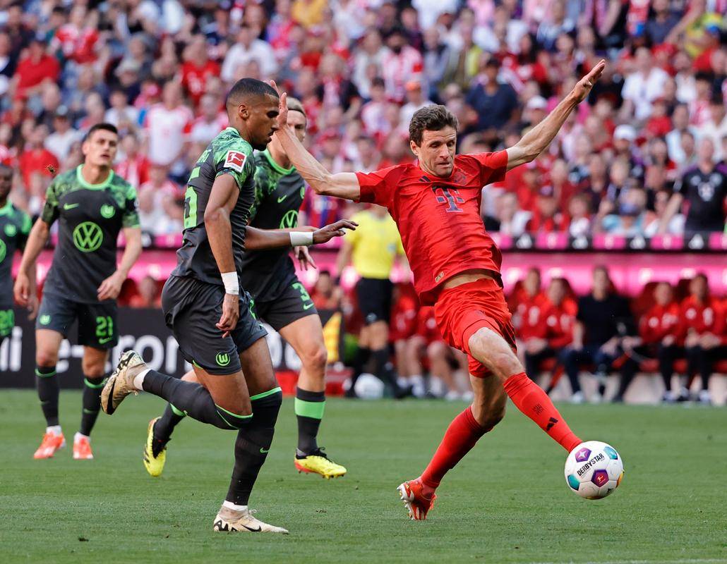 霍芬海姆主场大胜，重新点燃保级希望