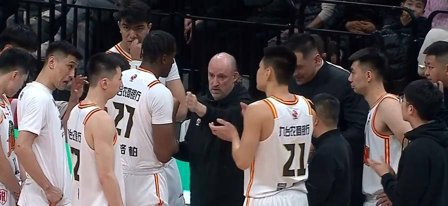 吉林队击败竞争对手，赢得尊重