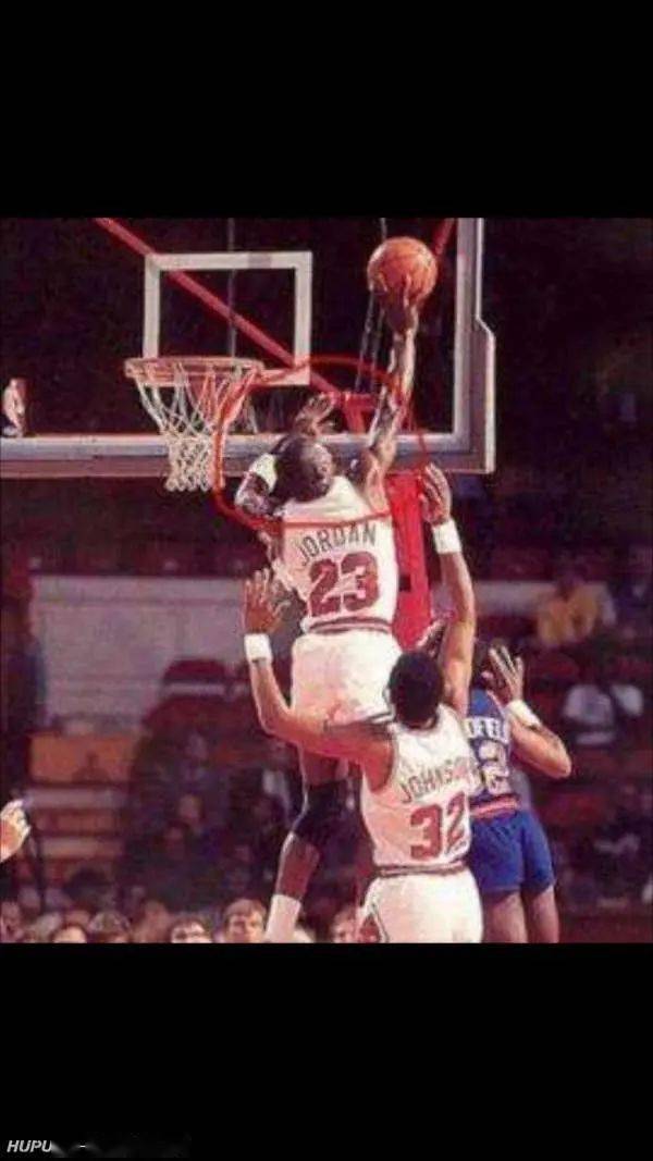 威廉希尔官网-热火后卫迈克尔-乔丹连续发挥高效，稳固球队前场