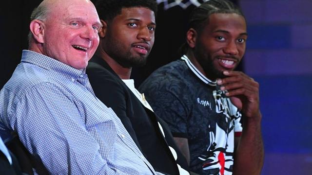 篮网队主控脚踝受伤,提前退出比赛 篮网队主控脚踝受伤,提前退出比赛