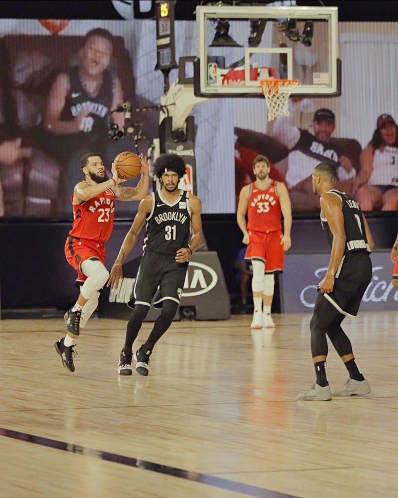 威廉希尔app-篮网队连胜赢得球迷喝彩,下个对手实力不俗