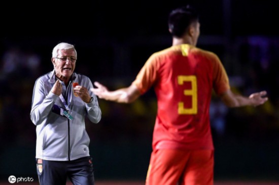 罗马尼亚士气高昂，小组头名前景乐观