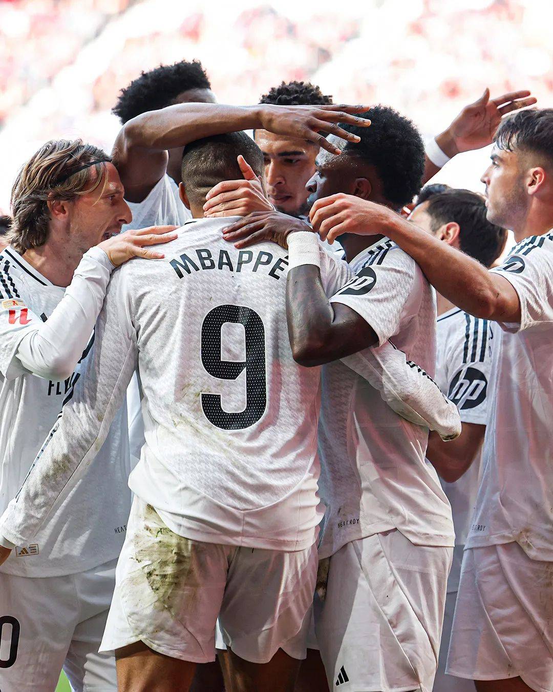 英国威廉希尔-奥萨苏纳客场大捷，继续惊艳表现！