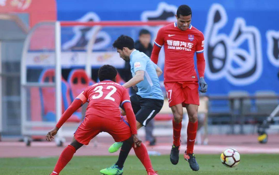 英国威廉希尔-重庆主场连胜，成为赛季黑马