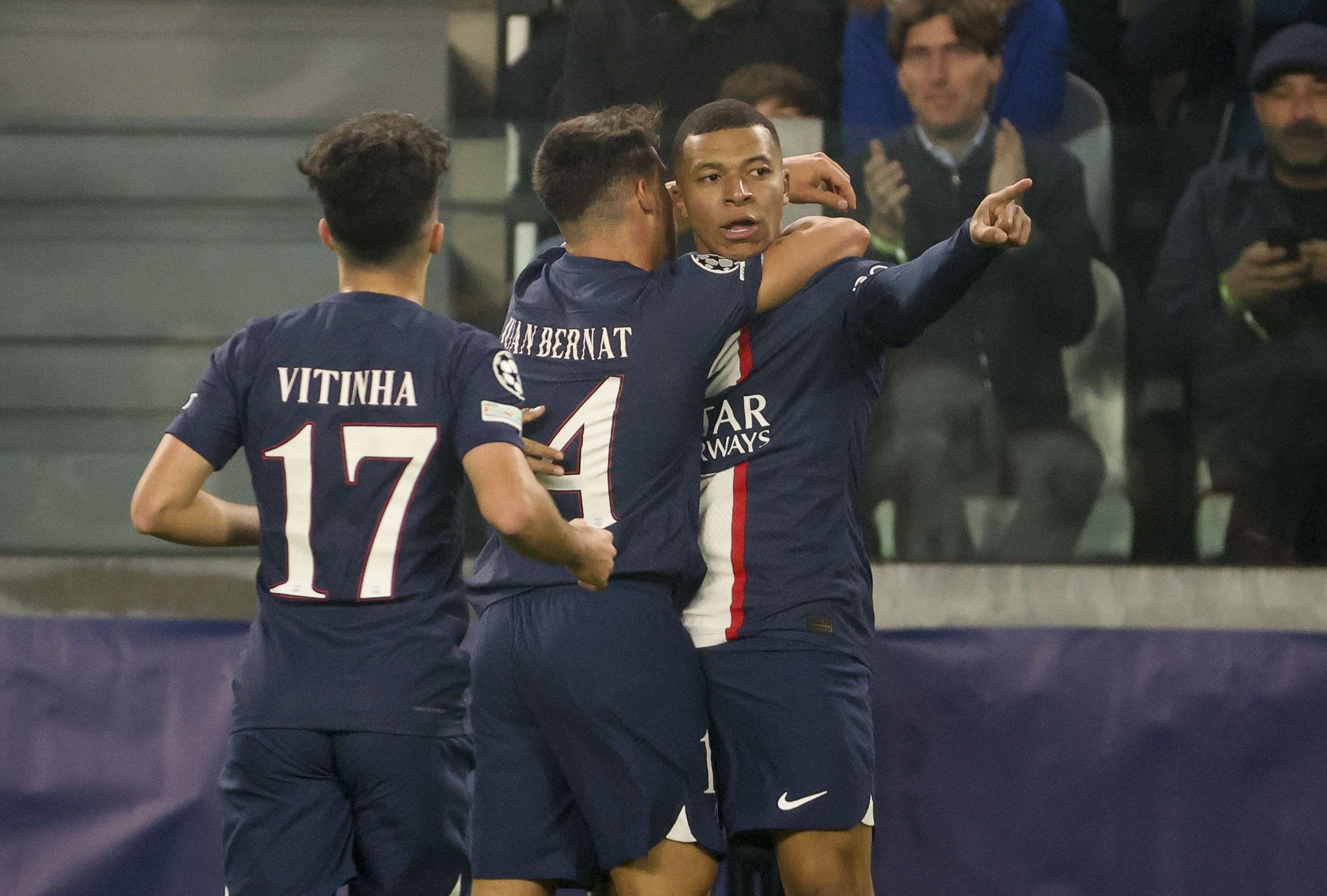 巴黎圣日耳曼惨遭狂虐，主场失利