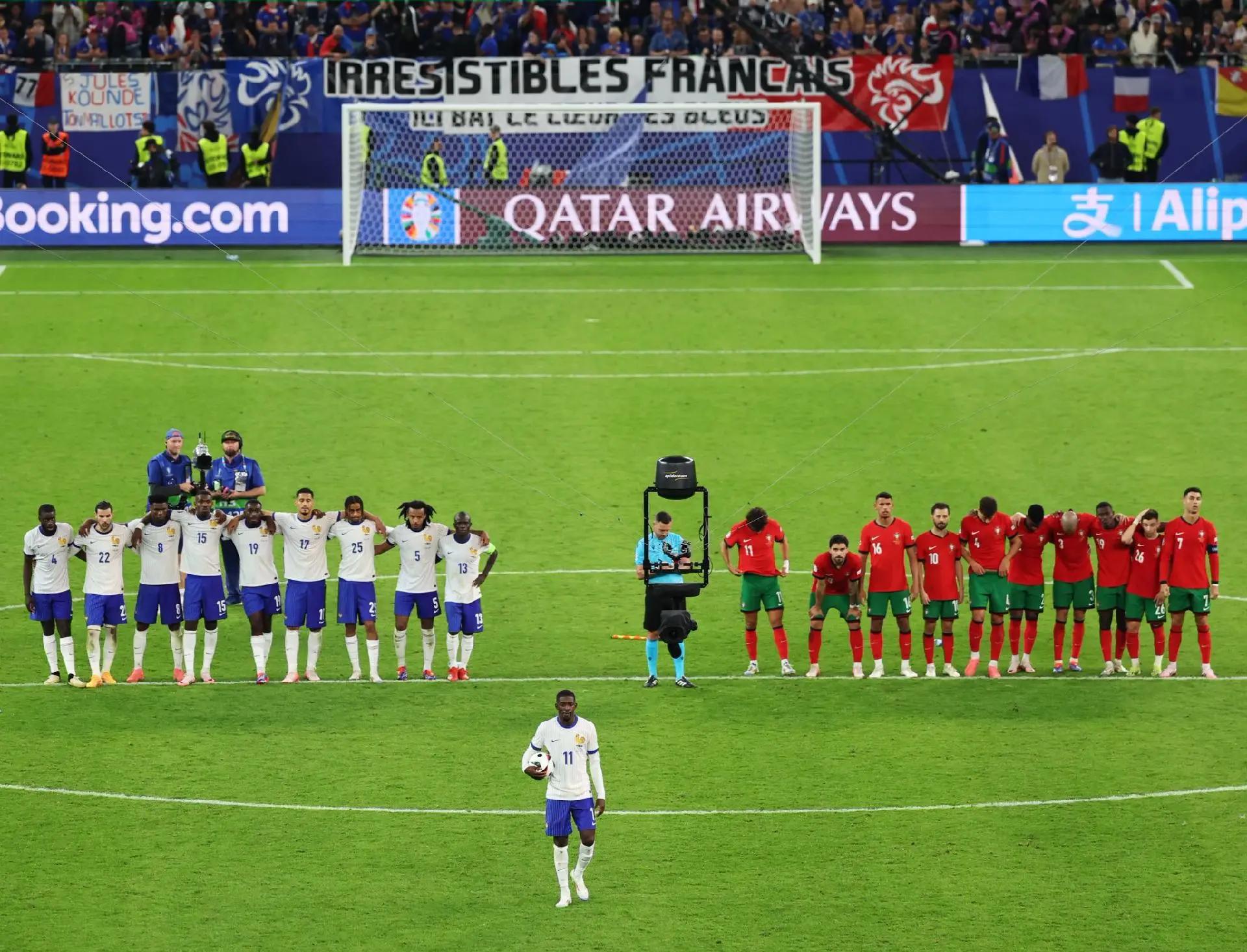 法国联赛上演精彩对决,各支球队实力均现 法国联赛上演精彩对决,各支球队实力均现