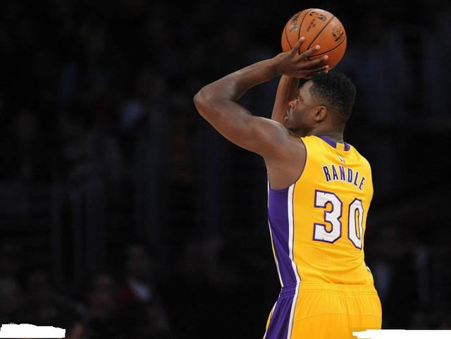 魔术主帅点名表扬新秀表现，期待未来更多亮点