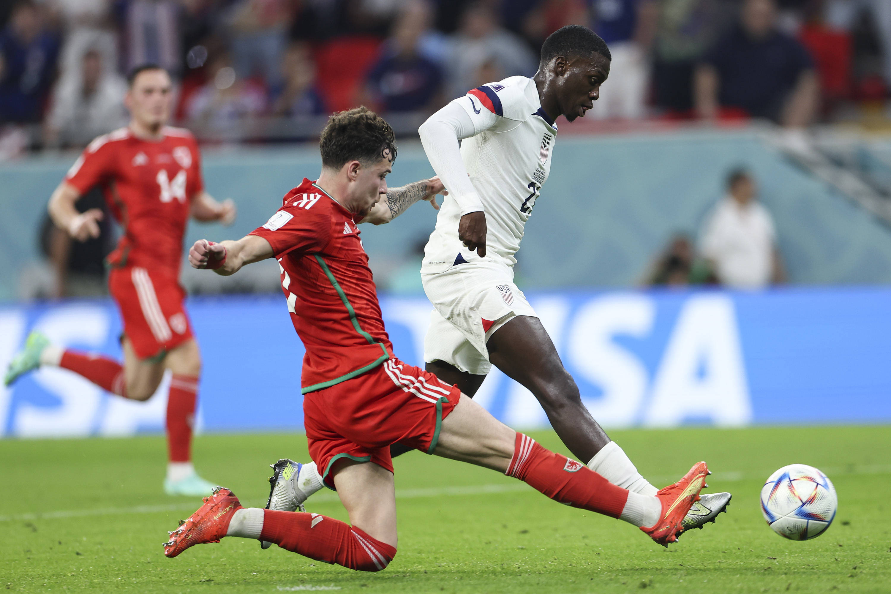 威尔士战胜保加利亚：贝尔攻势不减