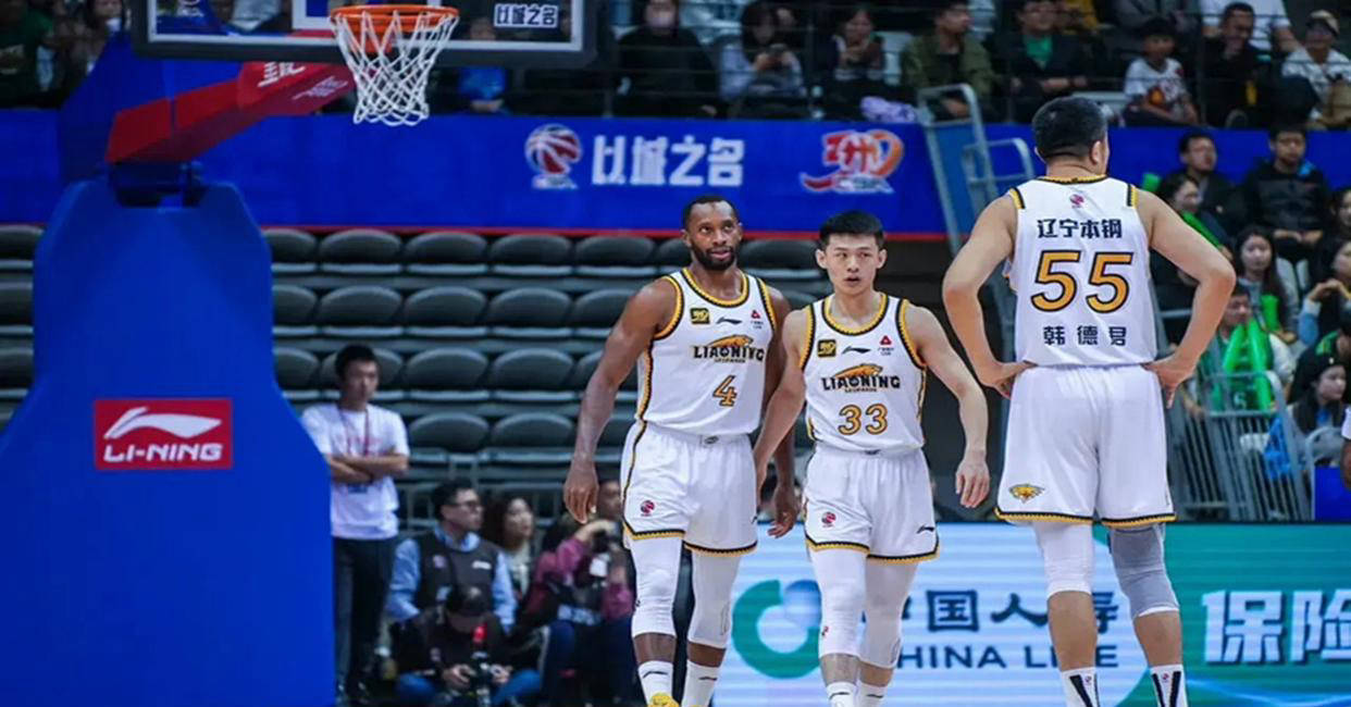 球队表现出色,备战冠军对决 球队表现出色,备战冠军对决