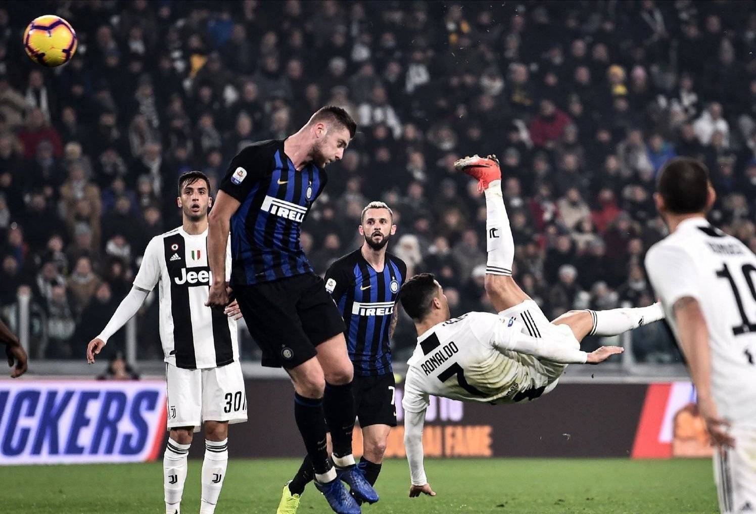 尤文图斯客场战胜马德里竞技，晋级半决赛