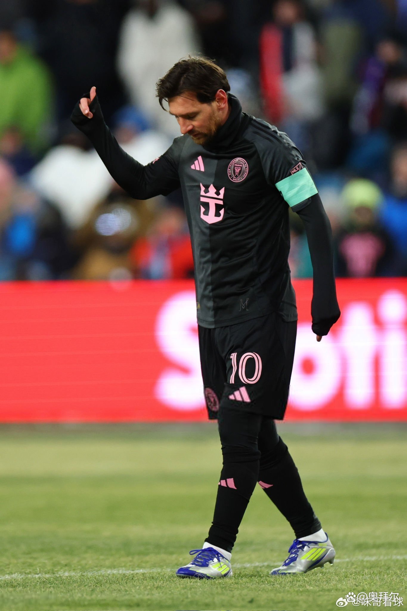 英国威廉希尔-梅西个人独造四球，拜仁高调横扫对手！