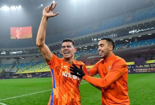 梦之队表现抢眼,中超联赛前景一片光明 梦之队表现抢眼,中超联赛前景一片光明