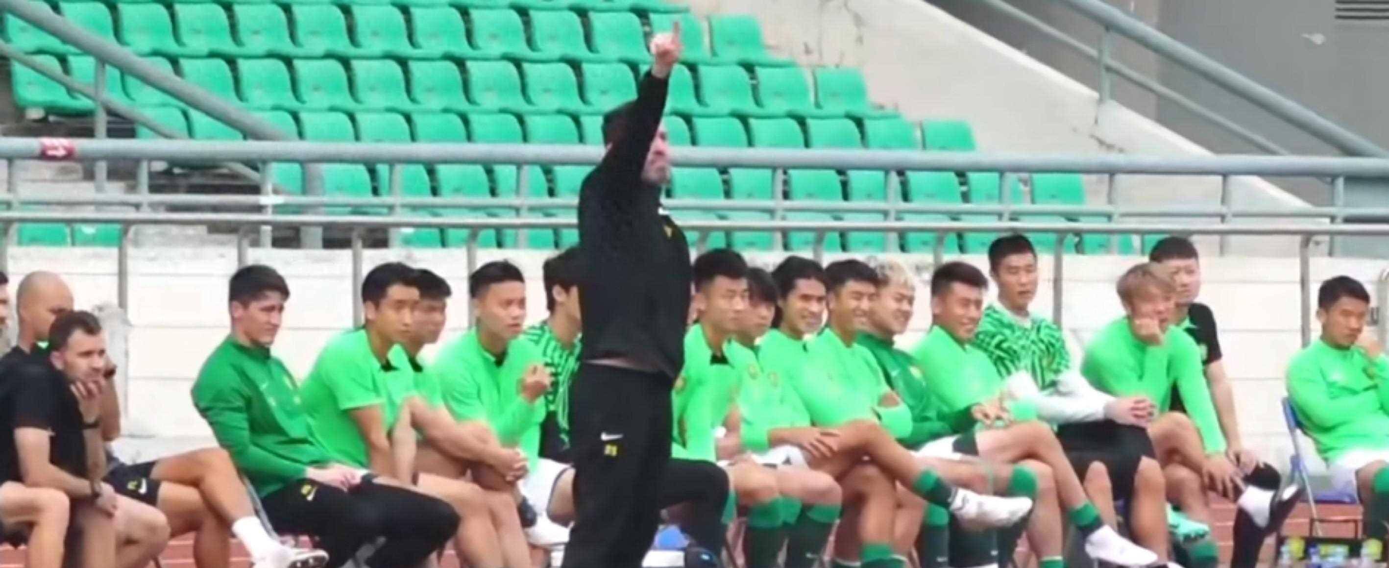 国家队在热身赛中展现出色，备战大赛