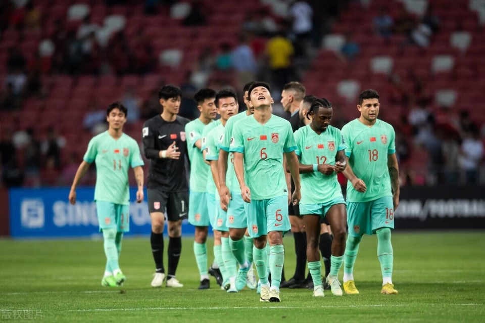 桑普多利亚客场战平，难分胜负