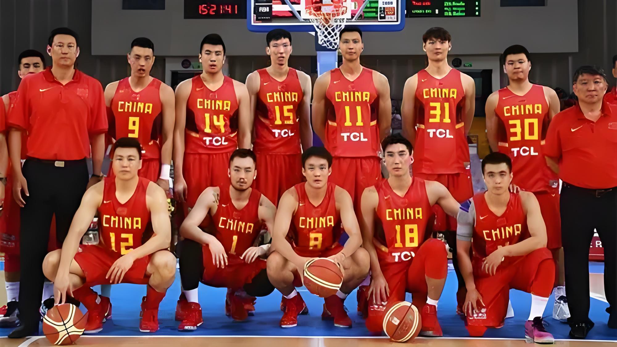 战术布置紧凑，球队整体作战强劲