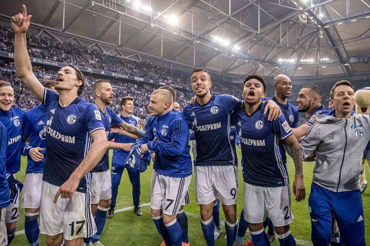 沙尔克04再次负于门兴格拉德巴赫