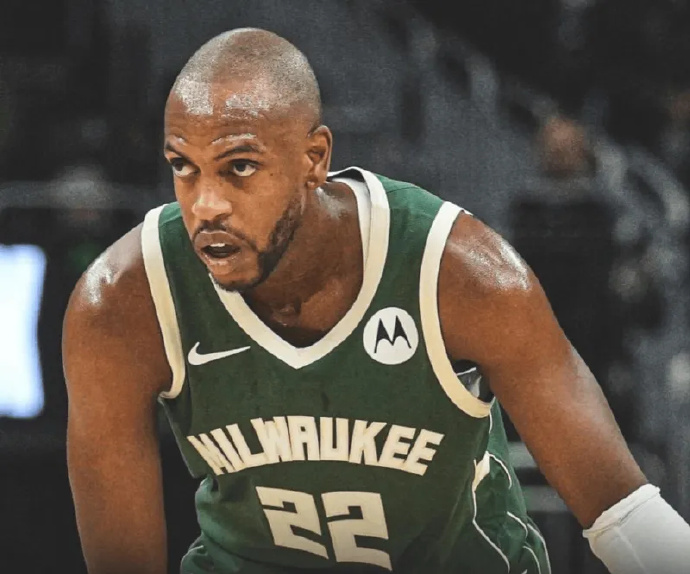 英国威廉希尔-雄鹿力克凯尔特人，米德尔顿29分